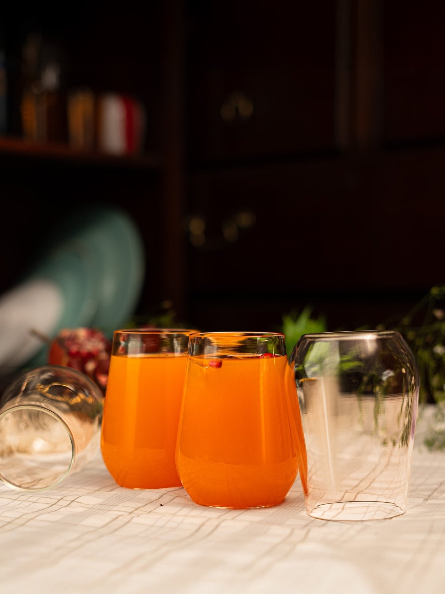 borosilciate Prism Twist Juice Glass - Borotechheight : 110 mm diameter: 83 mm ml capacity : 390 ml4TransparentBorotech